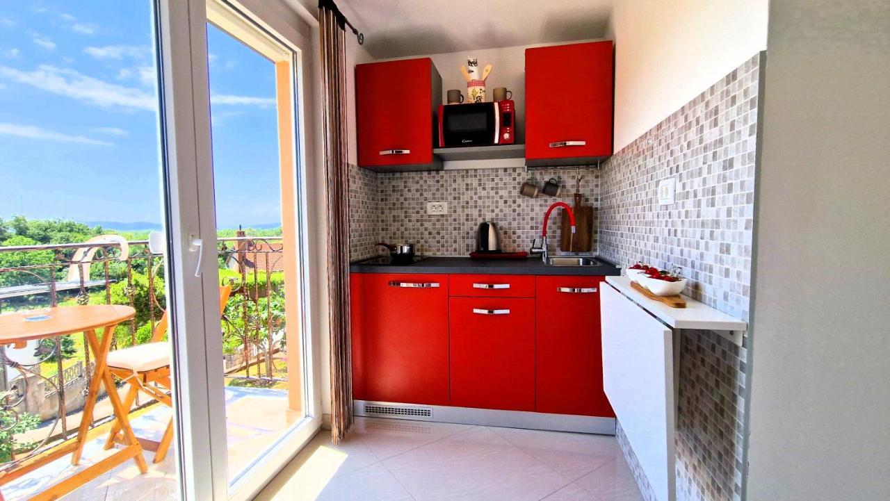 Pinezic Apartman *
